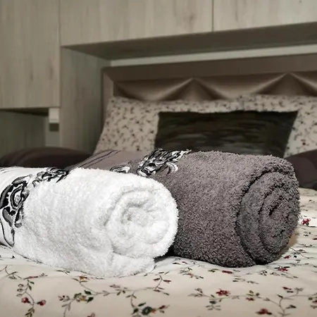 Apartment Deluxe Nono- Anex Building Poreč