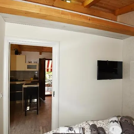 Apartment Deluxe Nono- Anex Building Porec