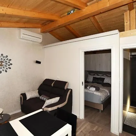 Appartamento Deluxe Nono- Anex Building *