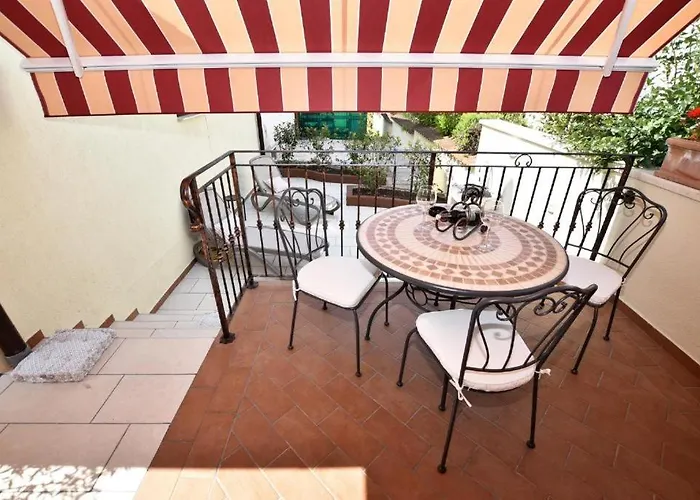 Deluxe Nono- Anex Building Poreč