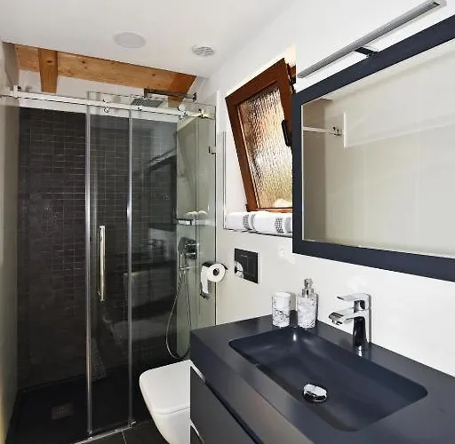 Deluxe Nono- Anex Building 포레치